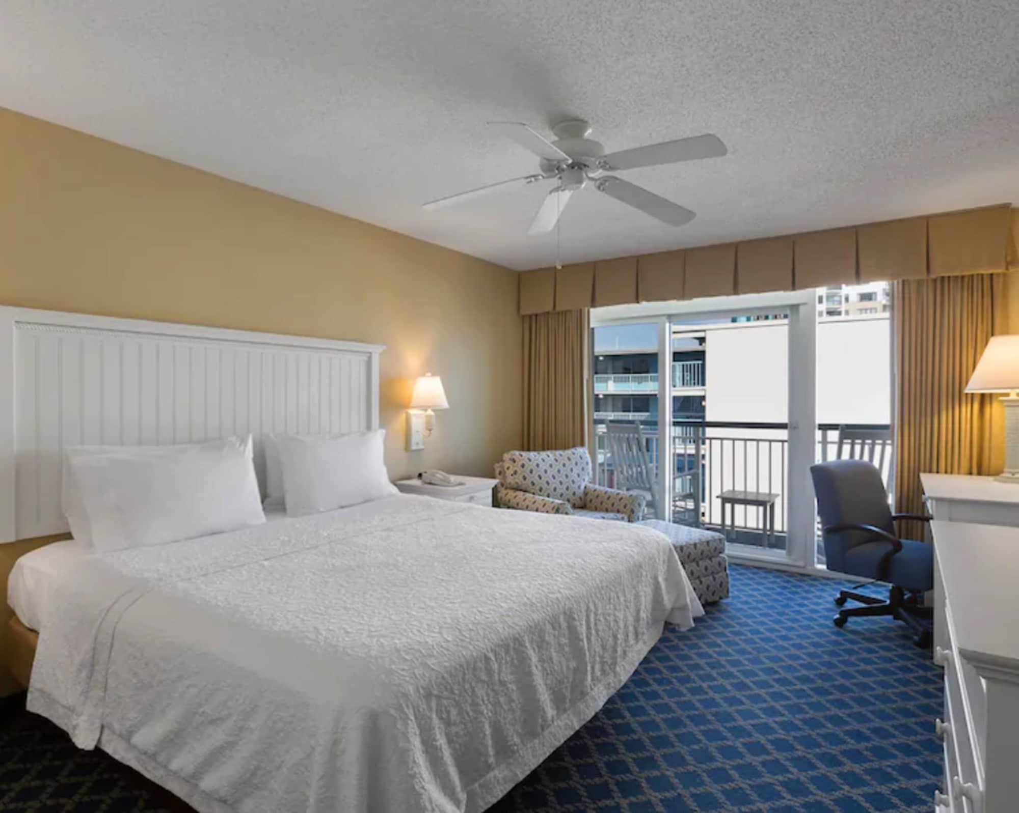 Hampton Inn & Suites Myrtle Beach Oceanfront Bagian luar foto