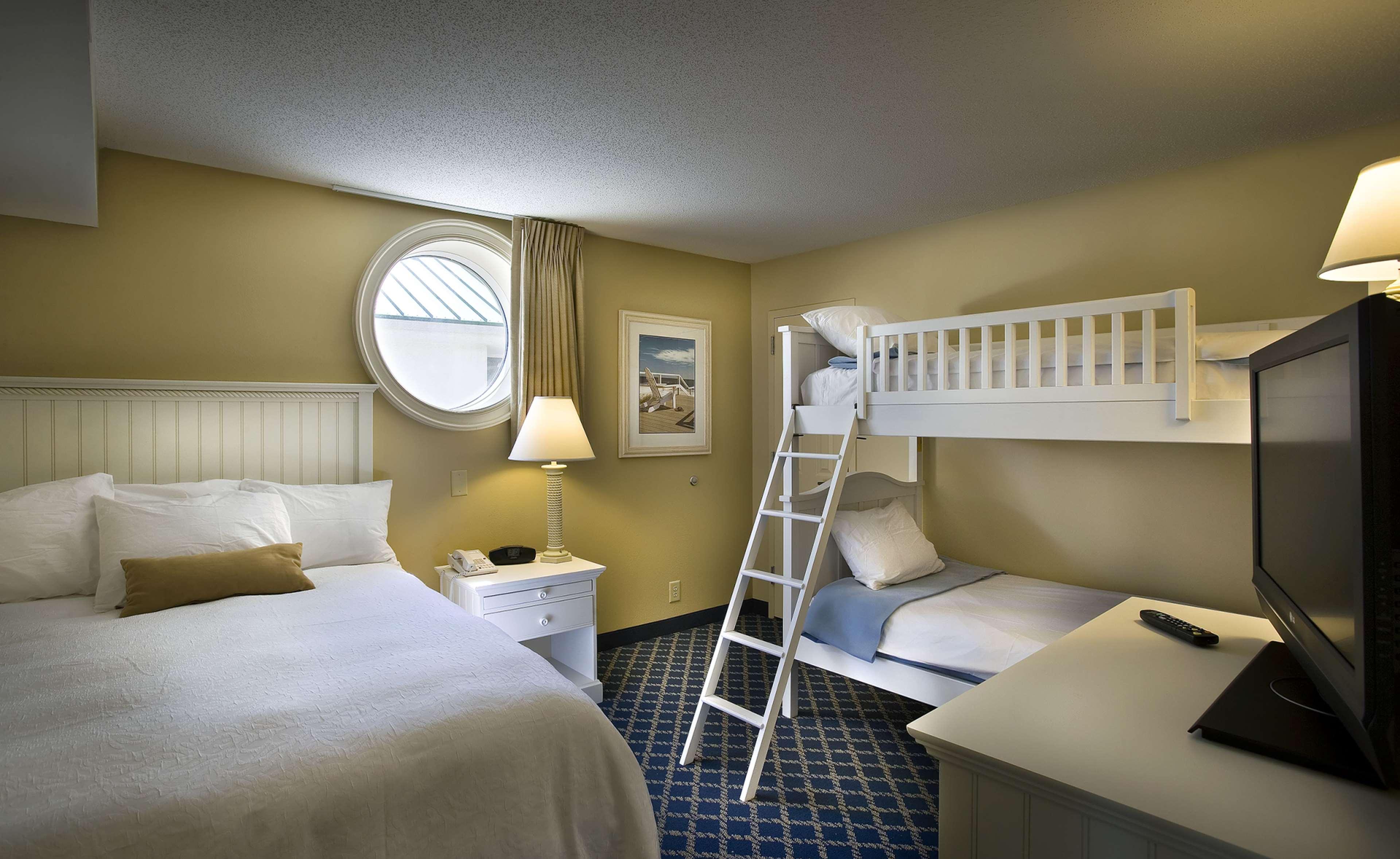 Hampton Inn & Suites Myrtle Beach Oceanfront Bagian luar foto
