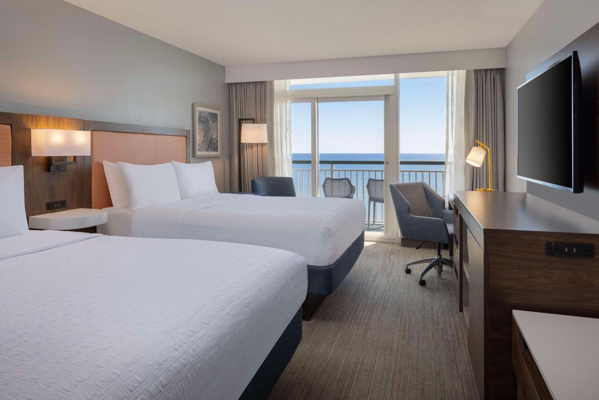 Hampton Inn & Suites Myrtle Beach Oceanfront Bagian luar foto