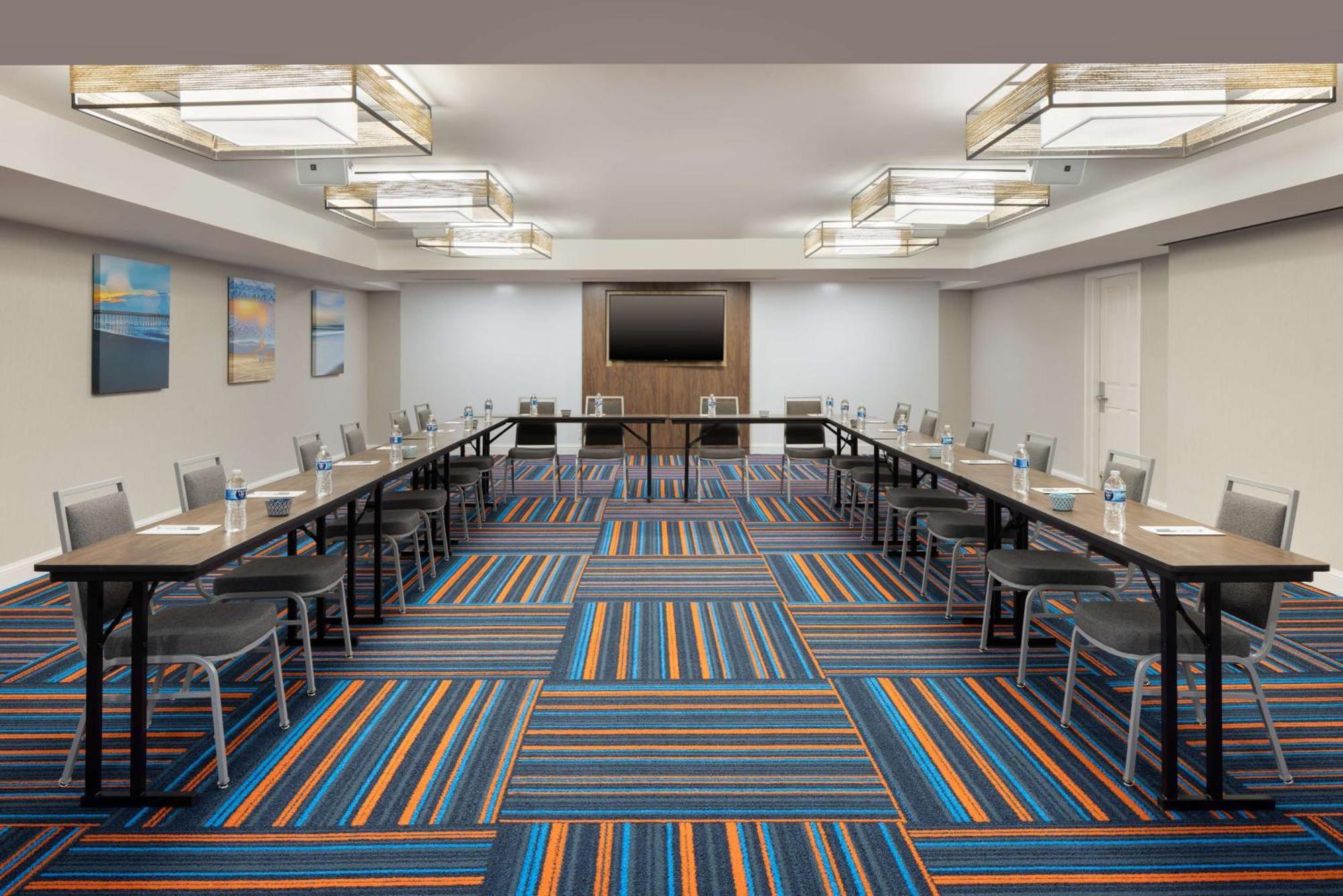 Hampton Inn & Suites Myrtle Beach Oceanfront Bagian luar foto