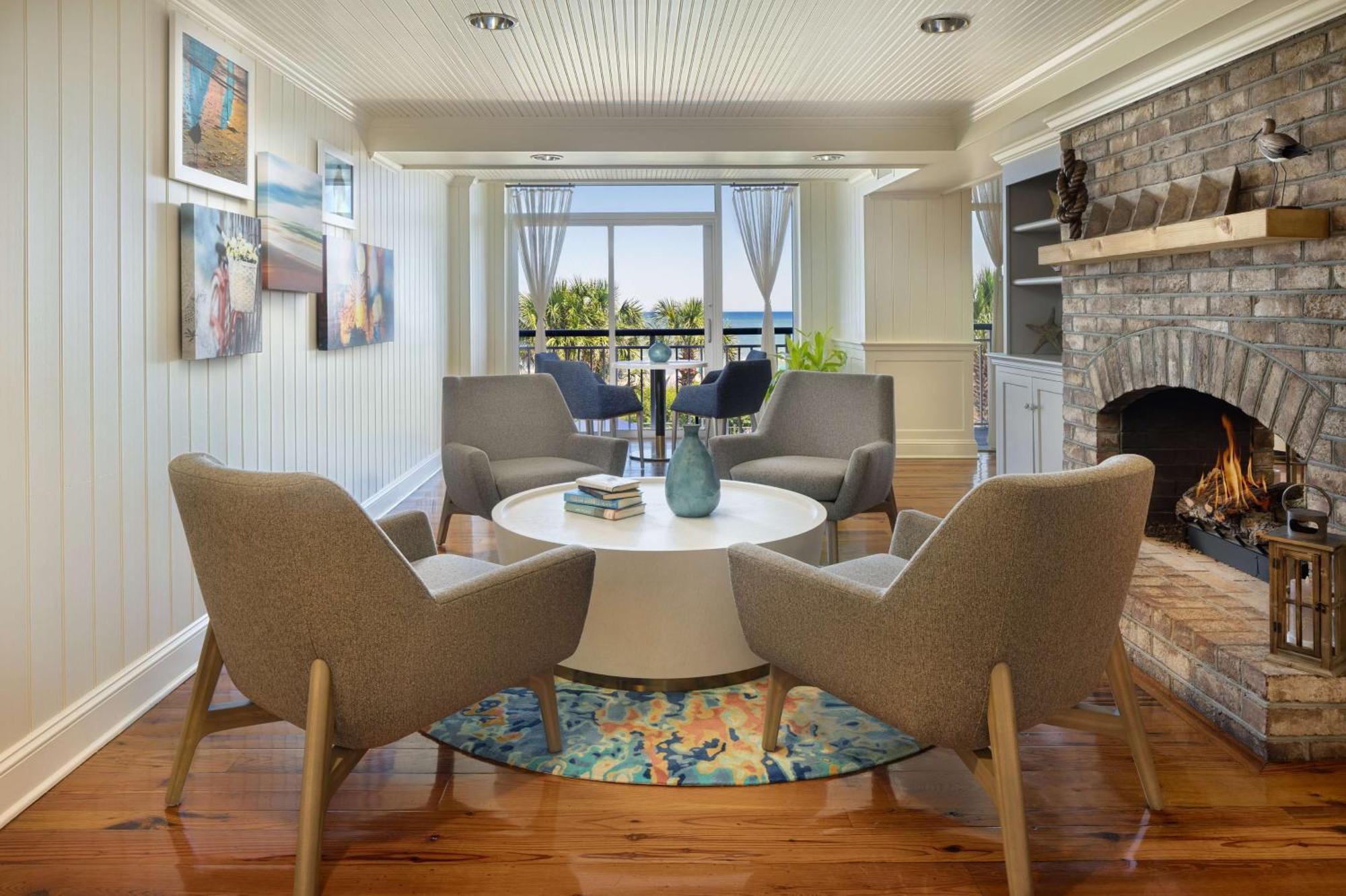 Hampton Inn & Suites Myrtle Beach Oceanfront Bagian luar foto